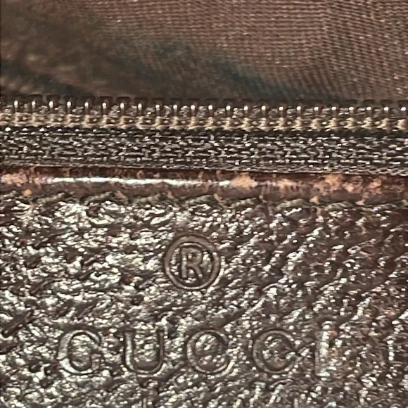 Gucci Brown GG Monogram Shoulder Bag - Picture 12 of 15